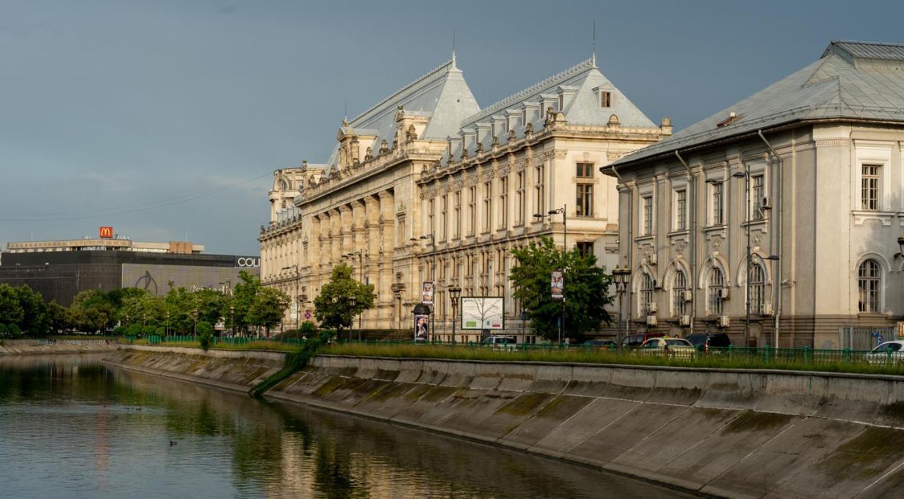 Live Bucharest Apartment Luaran gambar