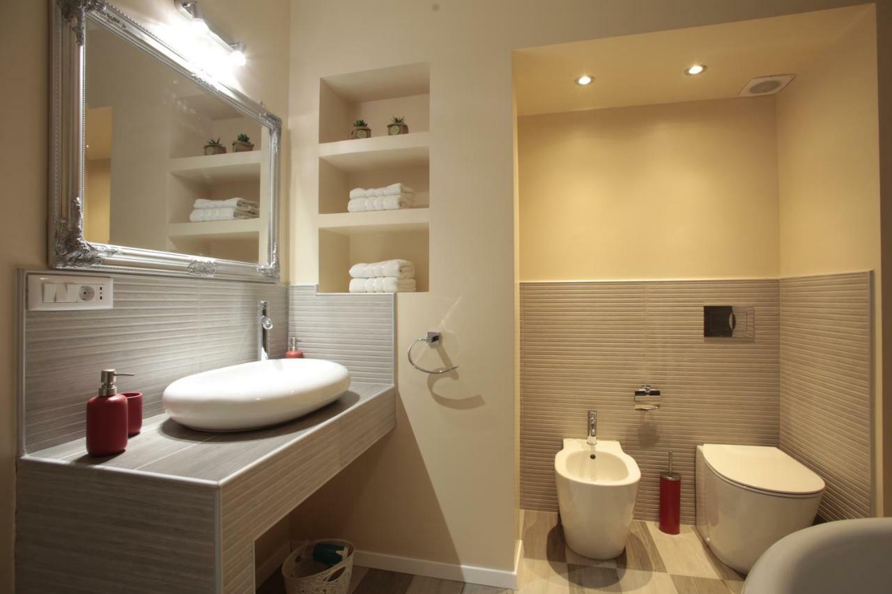 Live Bucharest Apartment Luaran gambar